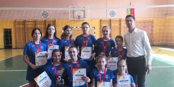 Девушки 16 средней школы имени И.В. Борисюка подтвердили звание лучшей волейбольной команды Минской области