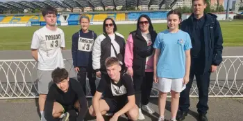 Первое место у команды гимназии №3 в соревнованиях по кольцевой легкоатлетической эстафете