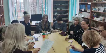 Состоялась консультация школьных библиотекарей на тему "Использование рекламы школьной библиотеки через сайт учреждения образования"