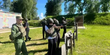 🇧🇾 Адреналин, знания и гражданская сознательность: как прошел 1 июня в лагере "Сборы вне парты" 🏕️